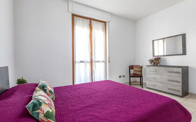 Accommodation:&nbsp;Iolanda 647.2