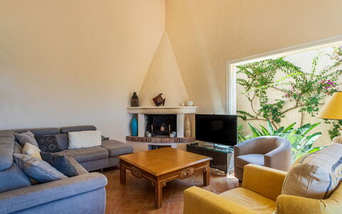 Manureva: Furniture, Couch, Interior Design, Flooring, Ceiling, Floor, Living Room, Room, Chair
