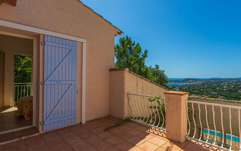 Manureva: Residential Area, Home, Apartment, Balcony, Estate, Suburb, Villa