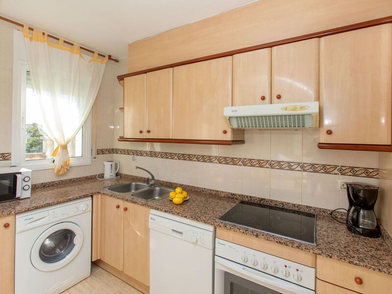 Accommodation:&nbsp;Eurosol 816.2