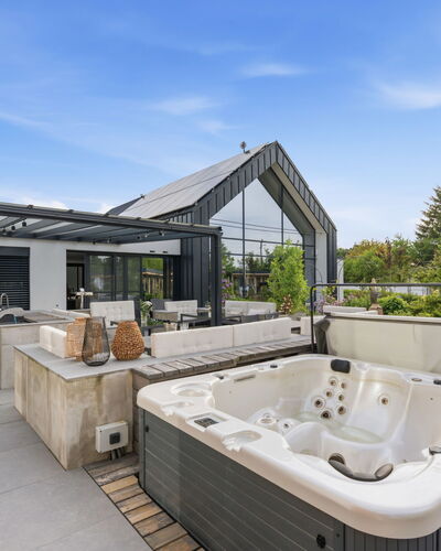 Luxury Retreat Resort