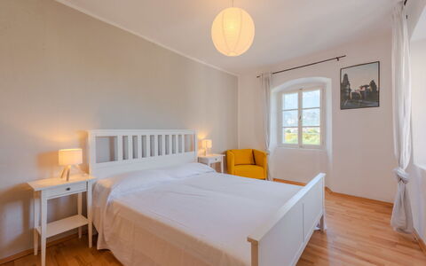 Maier: Bed, Bedroom, Interior Design, Bed Sheet, Bedding, Furniture, Floor, Ceiling, Flooring, Room
