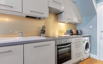 Accommodation:&nbsp;Lenna Gdns 1 Bed 311.2