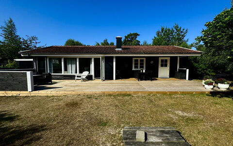 Marja - 350M from the Sea: Grass, Grassland, Land Lot, Cottage, Rural Area, Meadow, Garden Buildings, Garden, Shed