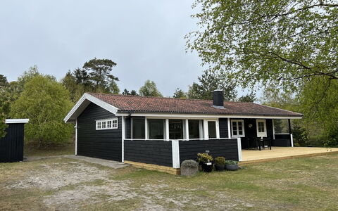 Marja - 350M from the Sea: Grass, Grassland, Land Lot, Cottage, Rural Area, Meadow, Garden Buildings, Garden, Shed