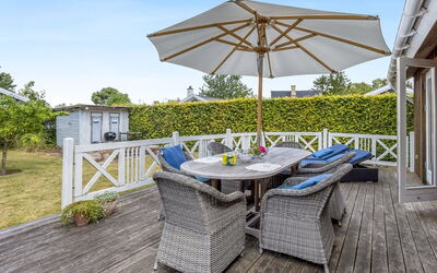 Elviira - 200M from the Sea