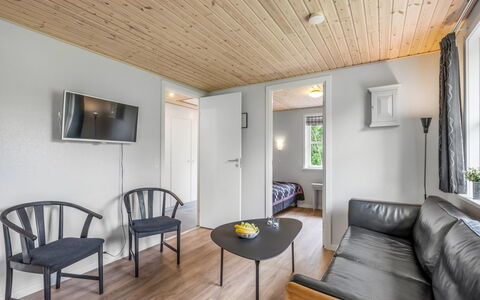 Roland - 200M to the Fjord: Apartment, Condominium, Estate, Balcony, Villa, Hotel