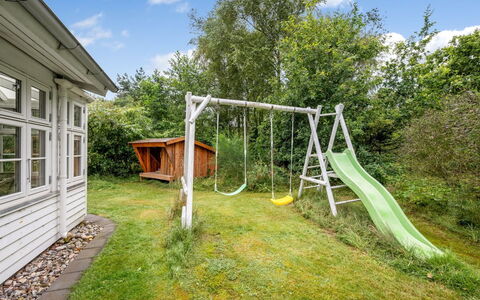 Sami - 600M to the Fjord: House, Roof, Home, Cottage, Shed, Garden Buildings, Siding, Yard, Log Cabin, Hut