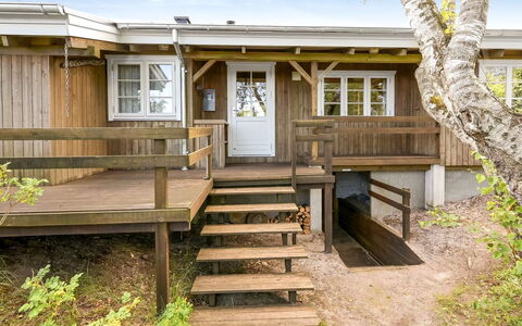 Jarno - 150M from the Sea: Home, Cottage, Porch, Siding, Farmhouse, Outdoor Structure
