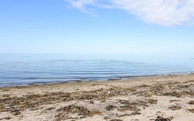 Jarno - 150M from the Sea