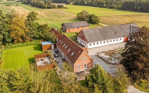 Har - 1.2Km from the Sea: Grass, Grassland, Land Lot, Cottage, Rural Area, Meadow, Garden Buildings, Garden, Shed