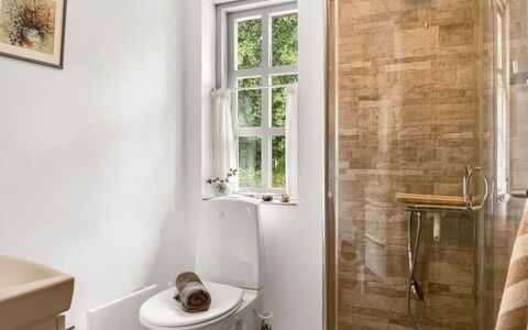 Hilaria - 2.1Km from the Sea: Toilet Seat, Bathroom, Toilet, Plumbing Fixture, Flooring, Floor, Interior Design, Sink, Bathroom Sink, Tap