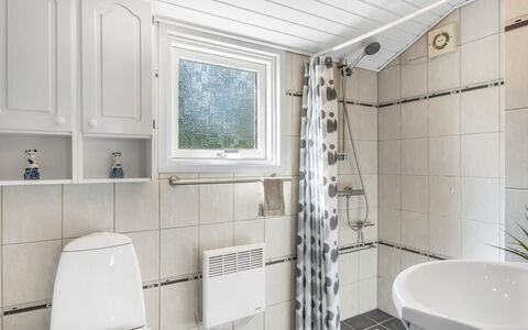Saila - 1.2Km from the Sea: Flooring, Plumbing Fixture, Floor, Interior Design, Bathroom, Ceiling, Sink, Plumbing, Tap, Toilet