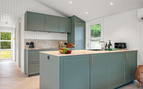 Talvikki - 1.2Km from the Sea: Wood, Flooring, Interior Design, Kitchen, Cabinetry, Kitchen Appliance, Furniture, Floor, Countertop, Major Appliance
