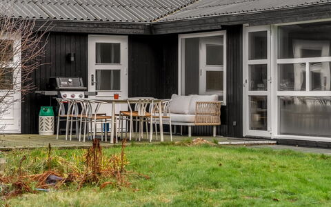 Talvikki - 1.2Km from the Sea: Wood, Home, Porch, Deck, Hardwood, Roof, Wood Stain, Wood Flooring, Eco Hotel