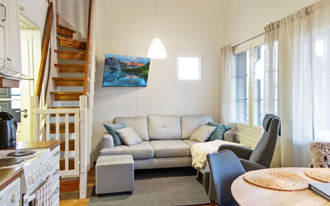 Point Vale 1 As 6: Wood, Siding, Door, Cottage, Paint, Yard, Sash Window, Garden Buildings, Backyard, Plank