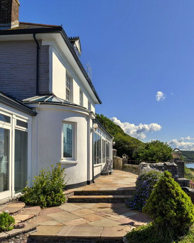 Penley Villa
