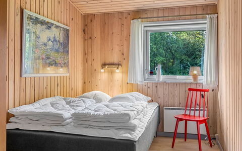 Anne - 30Km from the Sea: Bed, Bedroom, Interior Design, Furniture, Wood, Bed Sheet, Bedding, Ceiling, Room, Home