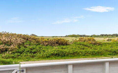 Steffan - 2.3Km from the Sea: Cottage, Backyard, Yard, Garden Buildings, Shed, Siding, Outdoor Furniture, Log Cabin, Outdoor Structure, Shack