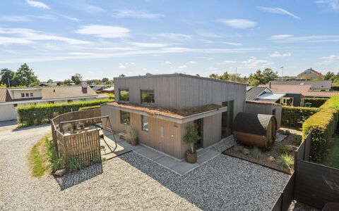 Elvie - 150M from the Sea: Wood, Home, Porch, Deck, Hardwood, Roof, Wood Stain, Wood Flooring, Eco Hotel