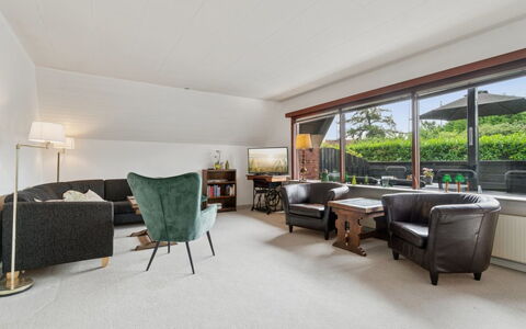 Hildegunda - 280M from the Sea: Apartment, Condominium, Estate, Balcony, Villa, Hotel