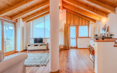 Accommodation:&nbsp;La Casa dei Noci 104.3
