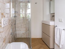 Accommodation:&nbsp;Deservi Elegant Apt. Vasari
