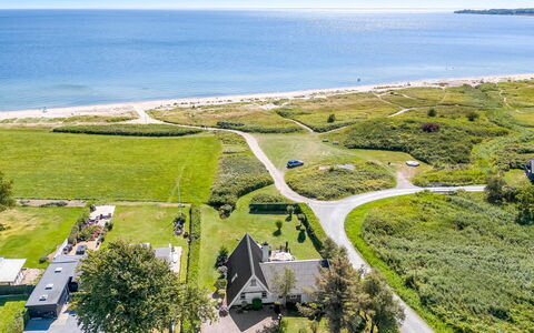 Murtuz - 50M from the Sea: Cottage, Backyard, Yard, Garden Buildings, Shed, Siding, Outdoor Furniture, Log Cabin, Outdoor Structure, Shack