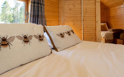 Accommodation:&nbsp;Ghillie'S Bothy 101.6