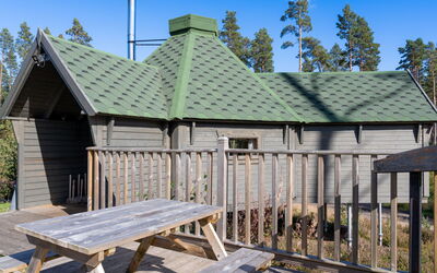 Accommodation:&nbsp;Ghillie'S Bothy 101.6