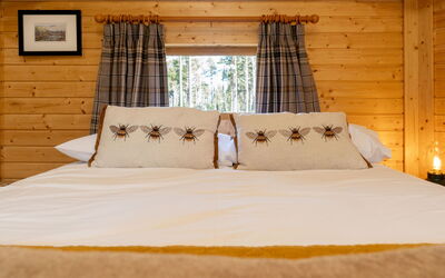 Accommodation:&nbsp;Ghillie'S Bothy 101.6