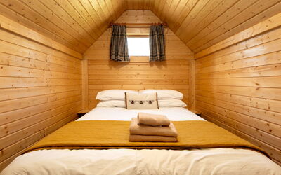 Accommodation:&nbsp;Birch Bothy 101.7