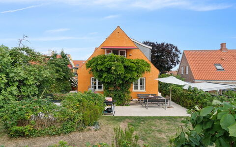 Adelita - 300M from the Sea: Apartment, Condominium, Estate, Balcony, Villa, Hotel