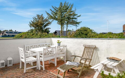 Reinhard - from the Sea: Cottage, Backyard, Yard, Garden Buildings, Shed, Siding, Outdoor Furniture, Log Cabin, Outdoor Structure, Shack