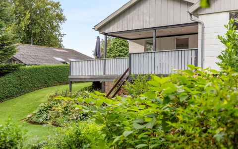 Elja - 400M from the Sea: Roof, House, Home, Cottage, Door, Siding, Deck, Porch, Plank, Hardwood
