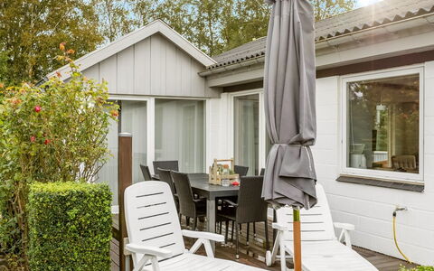 Elja - 400M from the Sea: Roof, House, Home, Cottage, Door, Siding, Deck, Porch, Plank, Hardwood