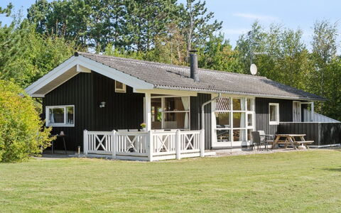 Erko - 575M from the Sea: Cottage, Backyard, Yard, Garden Buildings, Shed, Siding, Outdoor Furniture, Log Cabin, Outdoor Structure, Shack