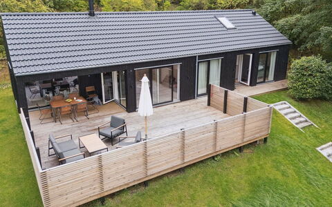 Aggi - 850M from the Sea