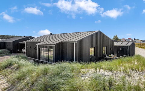 Tjure - 500M from the Sea: 