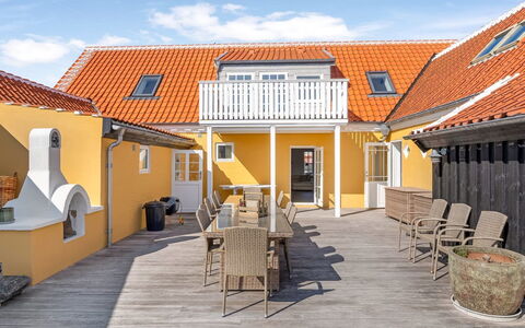 Albine - 150M from the Sea: Wood, Home, Cottage, Estate, Porch, Deck, Wood Stain, Hardwood, Shade, Eco Hotel