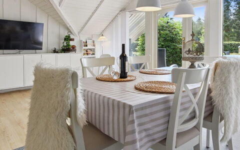 Helke - 30Km from the Sea: Cottage, Backyard, Yard, Garden Buildings, Shed, Siding, Outdoor Furniture, Log Cabin, Outdoor Structure, Shack