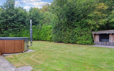 Helke - 30Km from the Sea: Cottage, Backyard, Yard, Garden Buildings, Shed, Siding, Outdoor Furniture, Log Cabin, Outdoor Structure, Shack