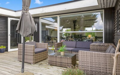 Adia - 500M from the Sea