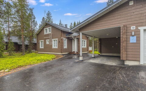 Levi Kartano: Waterway, Bank, Watercourse, Lake, Cottage, Forest, Channel, Reservoir, Log Cabin