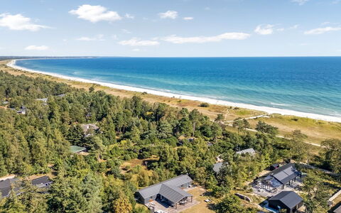 Milda - 100M from the Sea: House, Roof, Home, Cottage, Shrub, Groundcover, Estate, Farmhouse, Siding, Garden Buildings