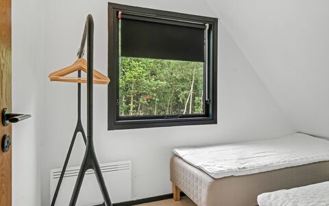 Karmen - 1Km from the Sea: Wood, Interior Design, Floor, Lighting, Flooring, Bedroom, Linens, Room, Bed