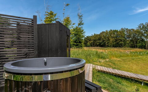 Berta - 2Km from the Sea: Hardwood, Deck, Garden, Yard, Wood Stain, Design, Backyard, Plank, Eco Hotel