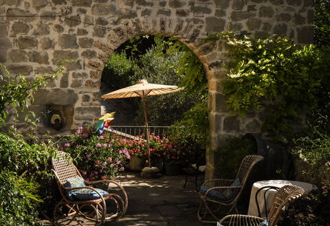 Agriturismo Arcera Apartments: Flowerpot, Furniture, Garden, Houseplant, Outdoor Furniture, Chair, Flagstone, Courtyard, Outdoor Table