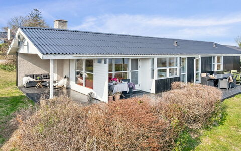 Wrage - from the Sea: Cottage, Backyard, Yard, Garden Buildings, Shed, Siding, Outdoor Furniture, Log Cabin, Outdoor Structure, Shack