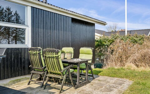 Wrage - from the Sea: Cottage, Backyard, Yard, Garden Buildings, Shed, Siding, Outdoor Furniture, Log Cabin, Outdoor Structure, Shack